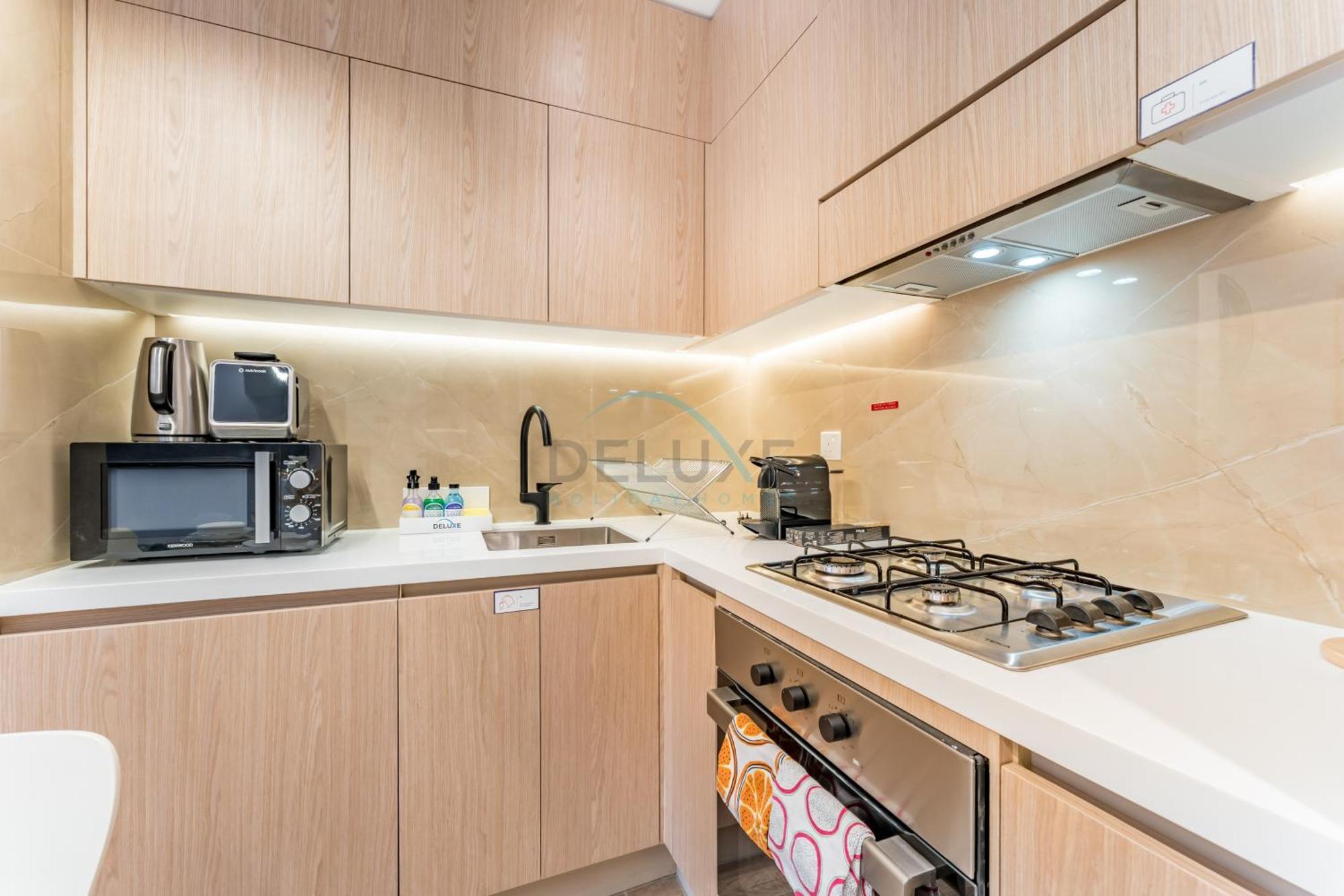 Apartment Community Views With Balcony Near Parks, Oakley Square Residences, Jumeirah Village Circle By Deluxe Homes